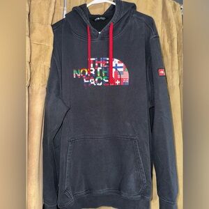 SOLD*****The North Face International edition hoodie xxl